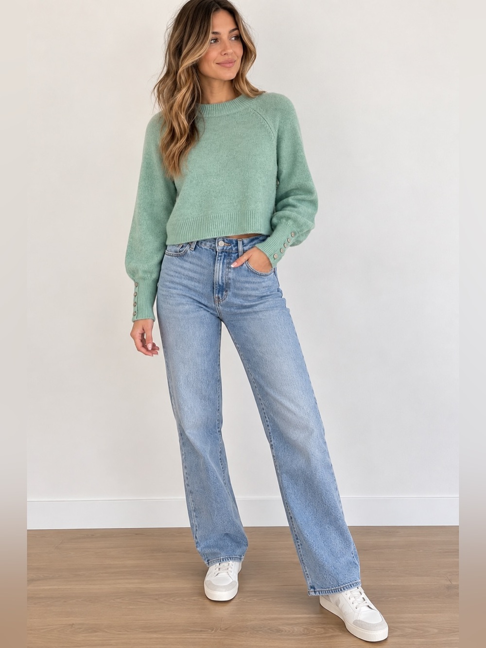 Mi Ami for Francesca’s Mint Green Cropped Sweater Button Cuffs Size L
